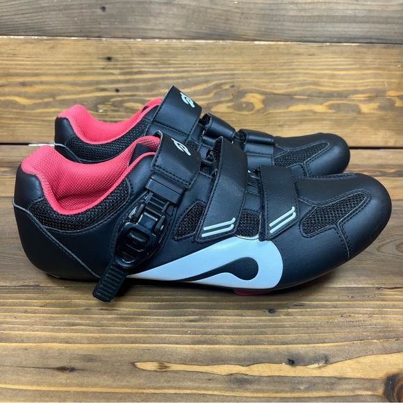 Peloton Cycling Shoes - Picture 1 of 8